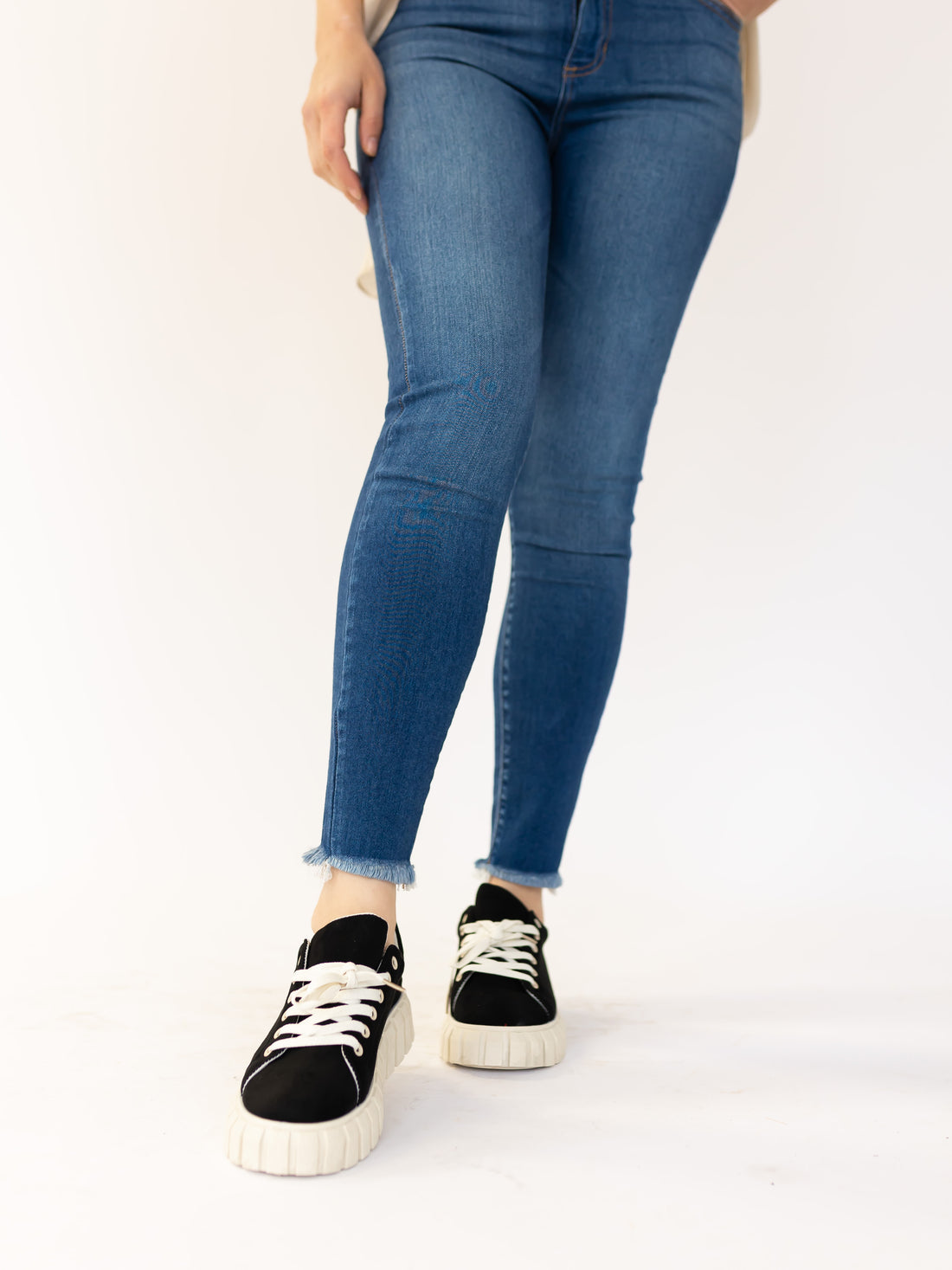 Mallorca Sneakers in Black